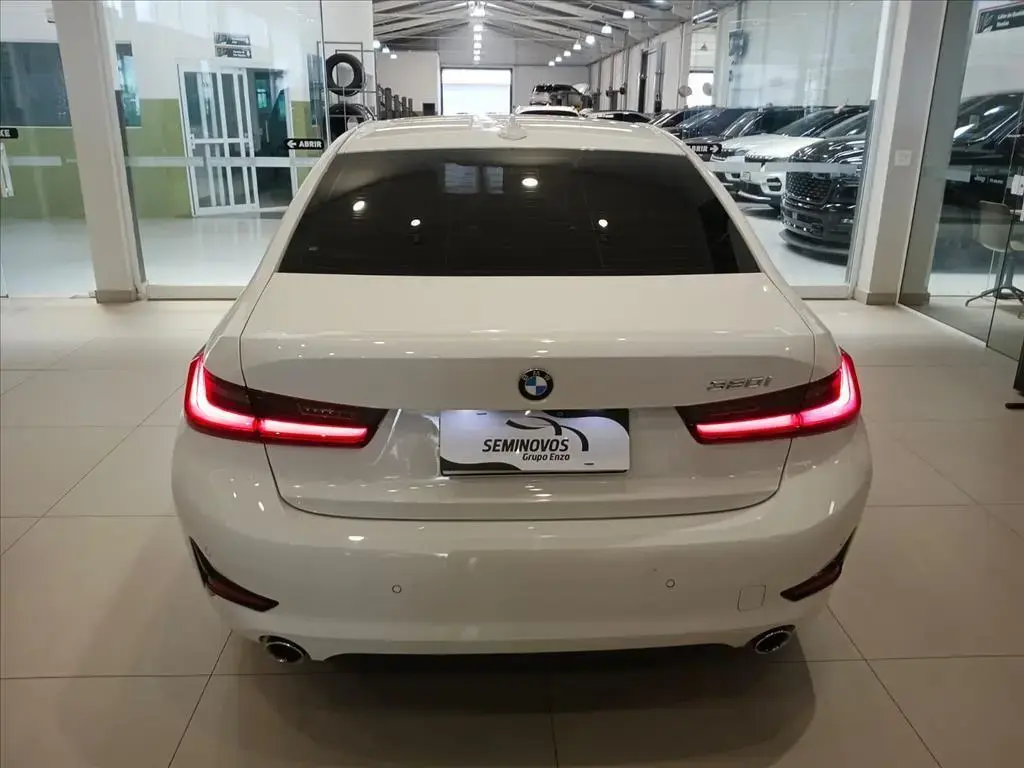 galeria 320i