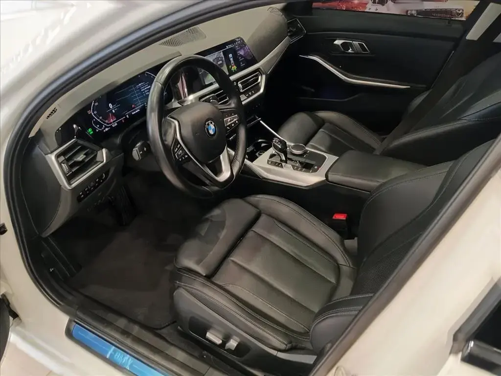 galeria 320i