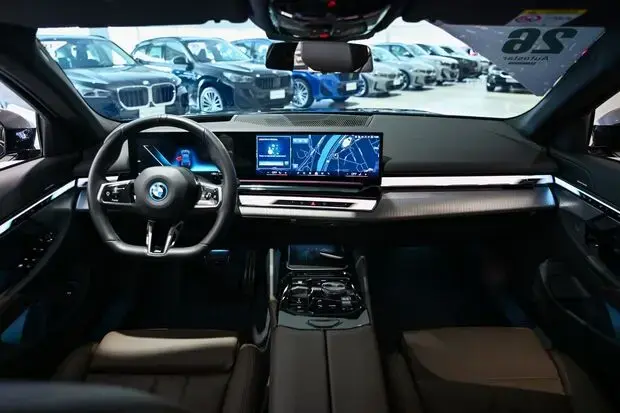 Bmw 530e M Sport 2.0 Turbo (Aut.) (Híb.)