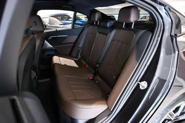 Bmw 530e M Sport 2.0 Turbo (Aut.) (Híb.)