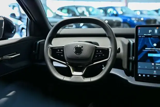 Volvo EX30 Core E60