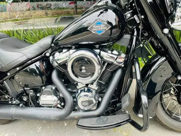 Harley Davidson Heritage Classic FLHC/FLHCS
