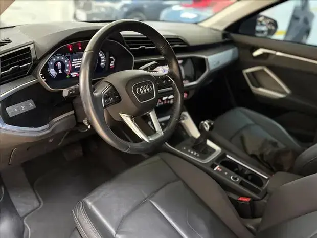 Audi Q3 1.4 35 TFSI GASOLINA PRESTIGE PLUS S TRONIC