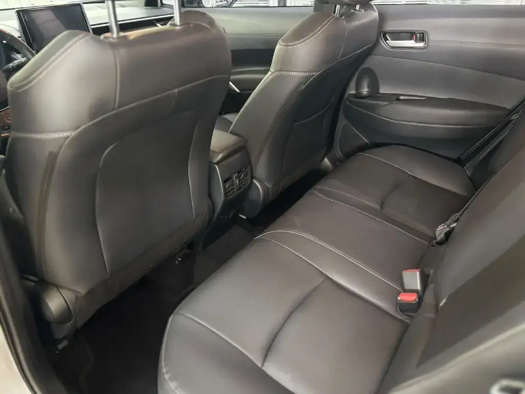 galeria Corolla Cross