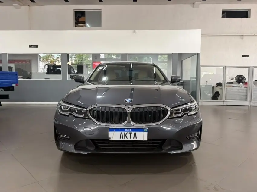 galeria 320i