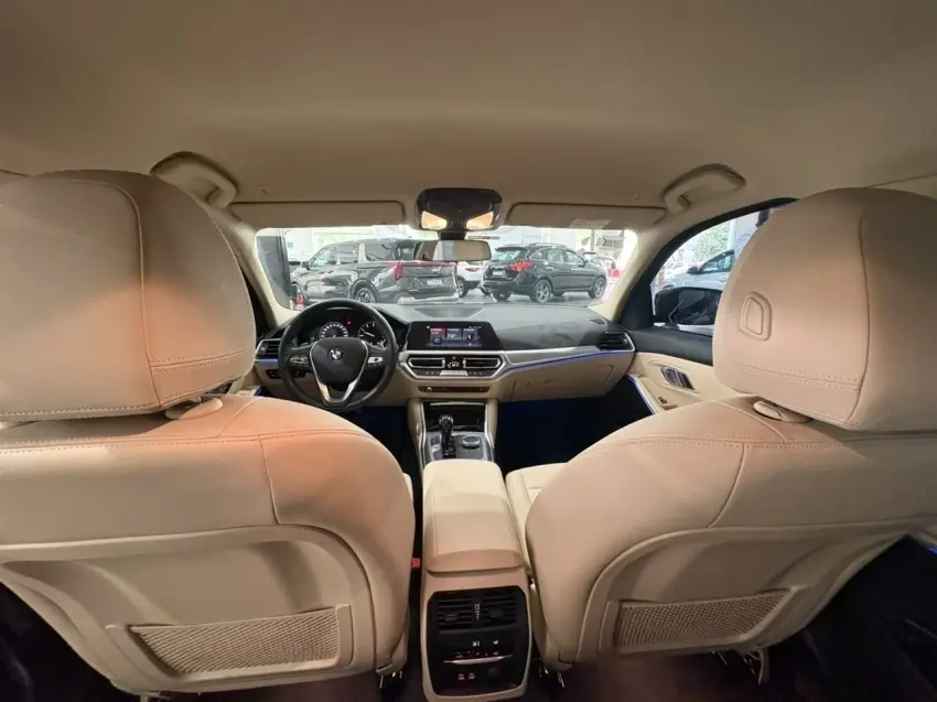 galeria 320i