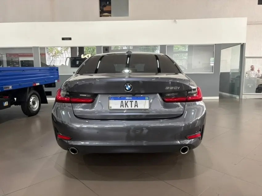 galeria 320i