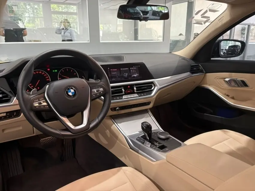 galeria 320i
