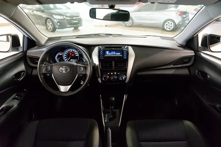 galeria YARIS