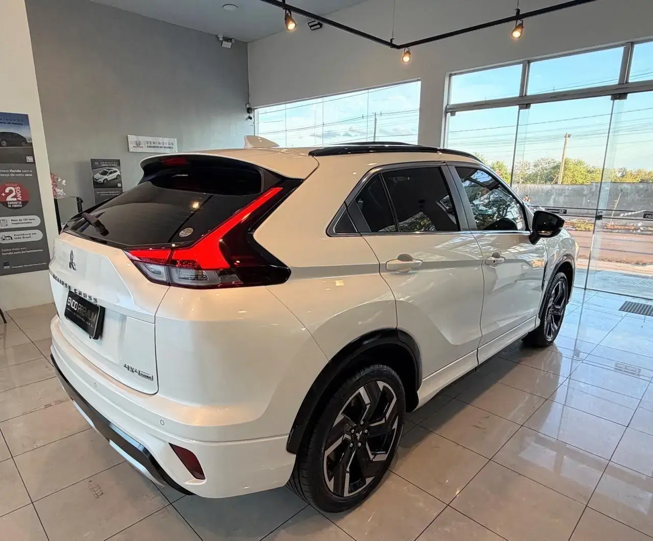 galeria ECLIPSE CROSS