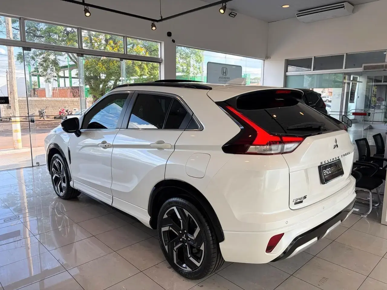 galeria ECLIPSE CROSS