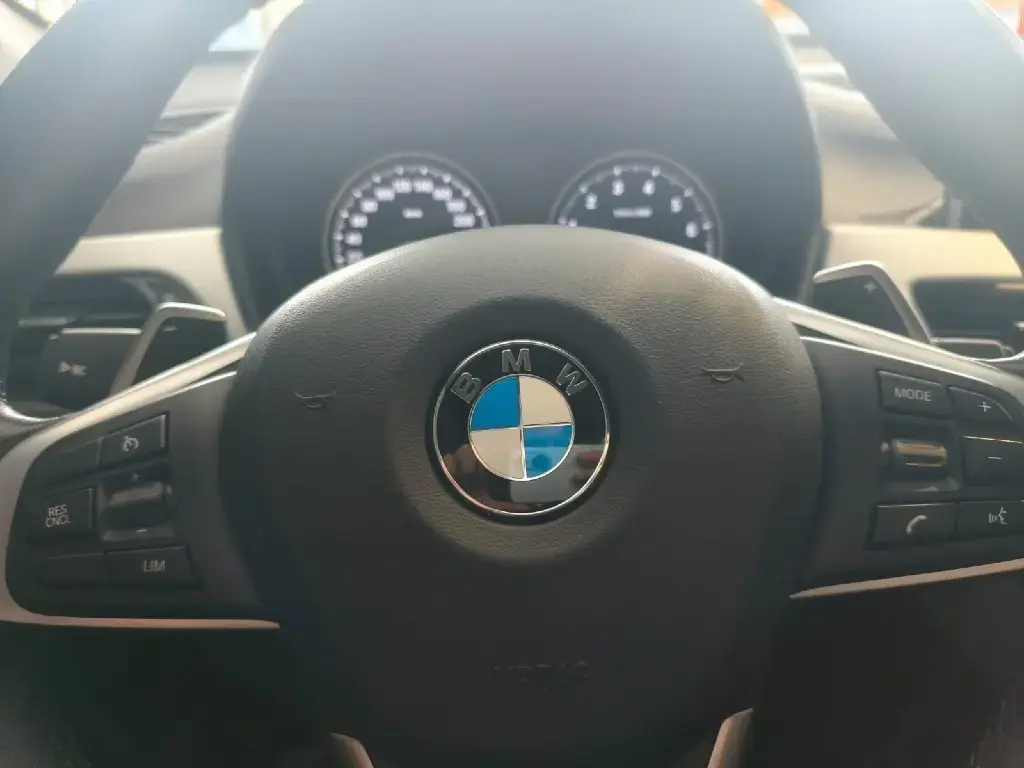 galeria X1