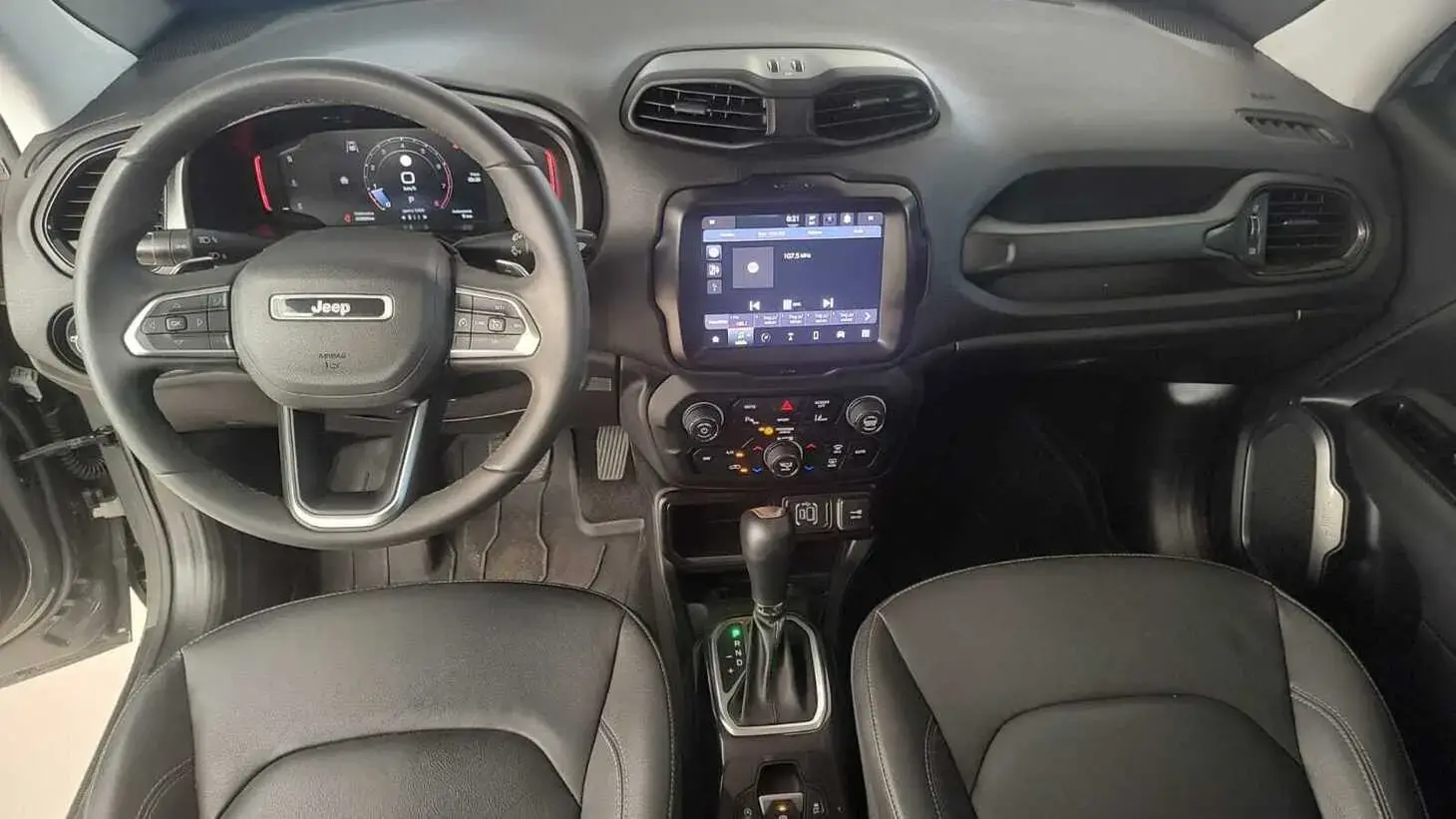 galeria RENEGADE LONGITUDE T270