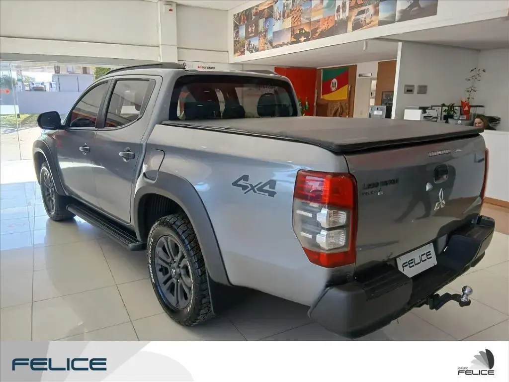 galeria L200 TRITON