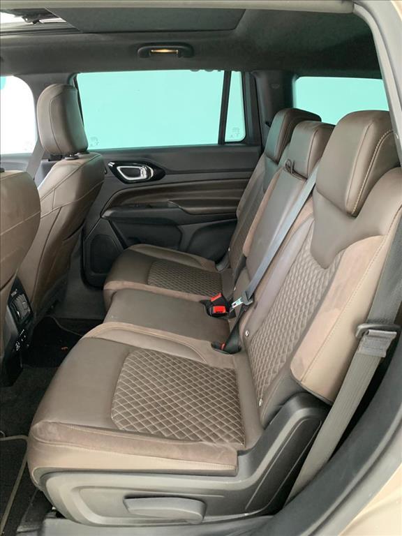 Jeep COMMANDER
