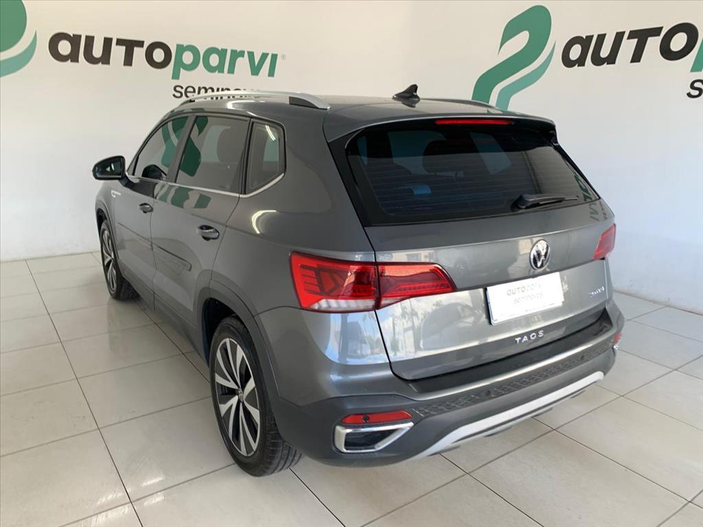 Volkswagen TAOS