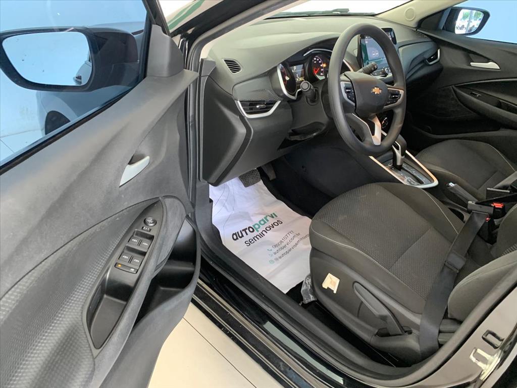 Chevrolet ONIX PLUS