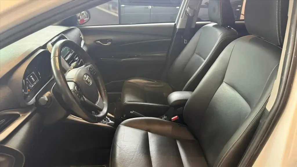 galeria YARIS