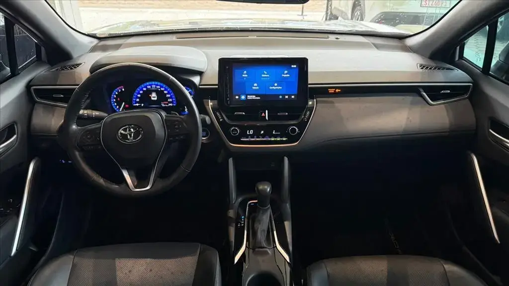 galeria COROLLA CROSS