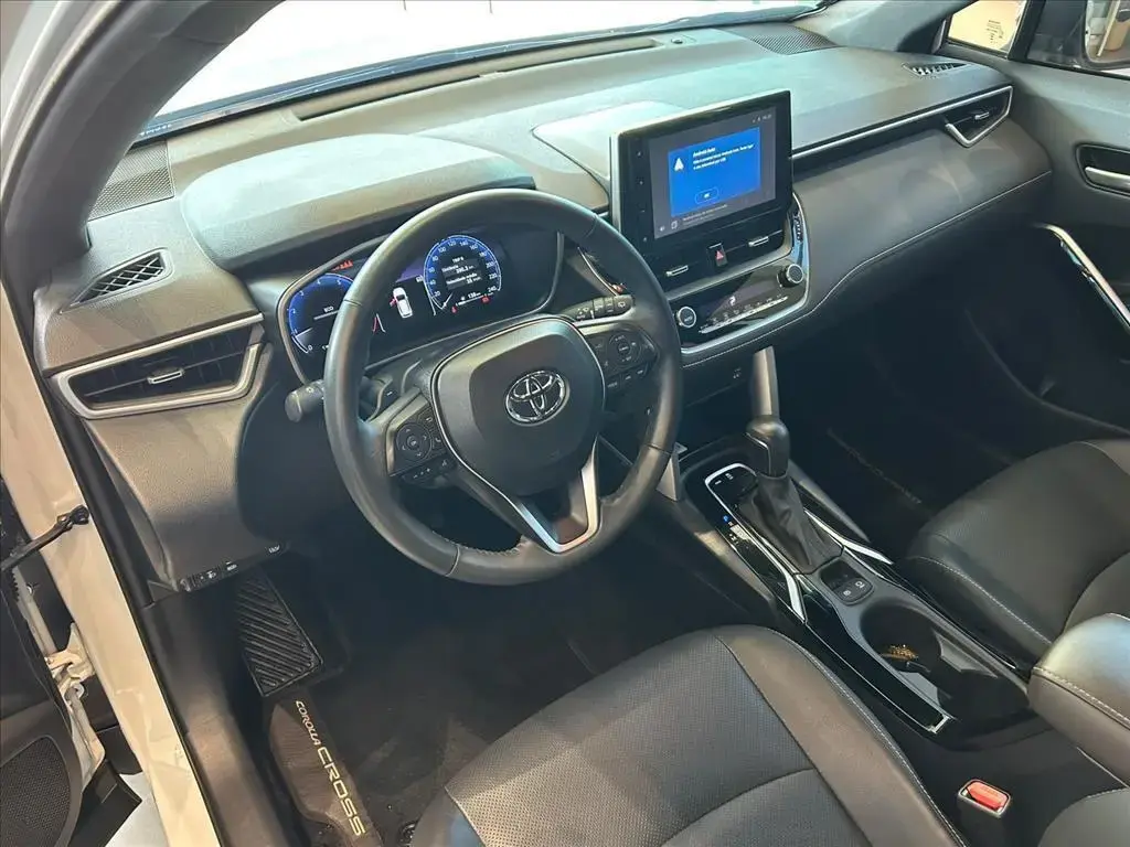 galeria COROLLA CROSS