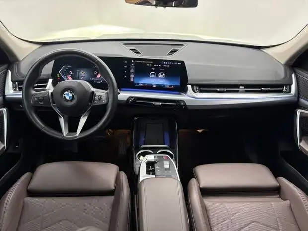 Bmw X1 sDrive20i X Line 2.0 Turbo (Aut.)