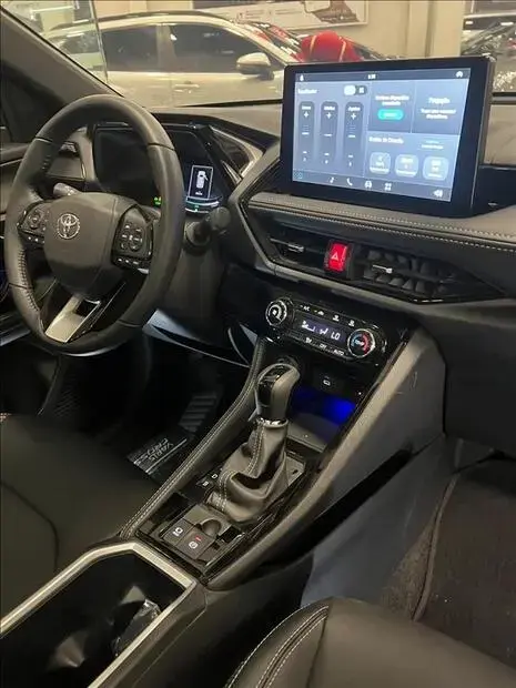 Toyota YARIS CROSS 1.5 VVT-I HYBRID FLEX XRX CVT