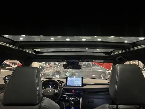 Toyota YARIS CROSS 1.5 VVT-I HYBRID FLEX XRX CVT