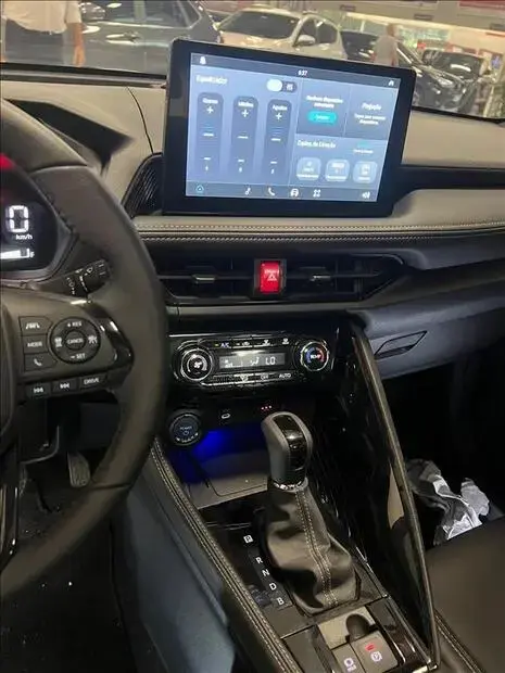 Toyota YARIS CROSS 1.5 VVT-I HYBRID FLEX XRX CVT