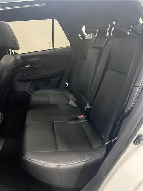 Toyota YARIS CROSS 1.5 VVT-I HYBRID FLEX XRX CVT
