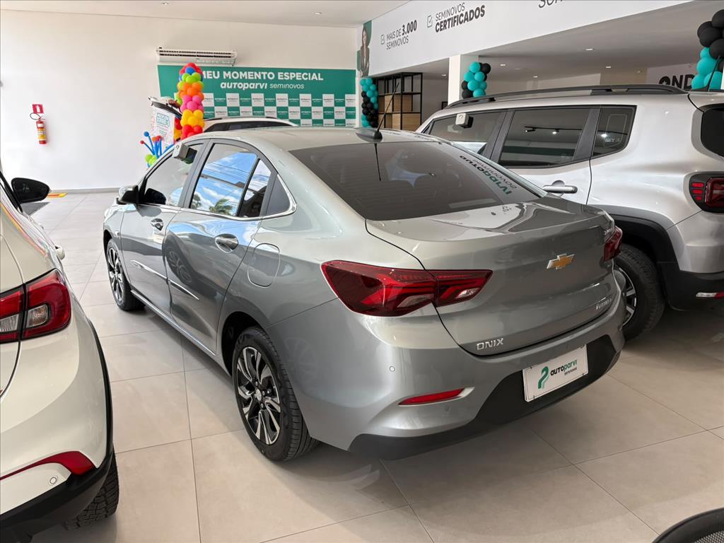 Chevrolet ONIX PLUS