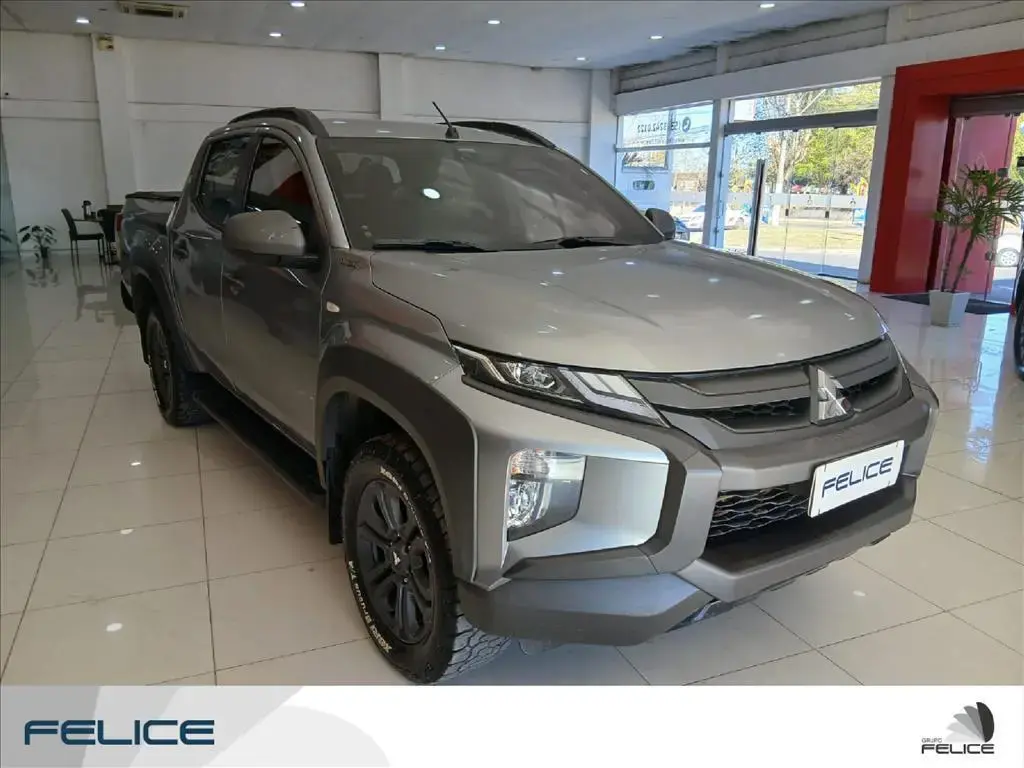galeria L200 TRITON