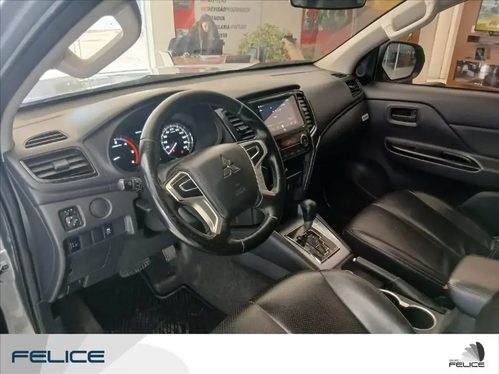 galeria L200 TRITON