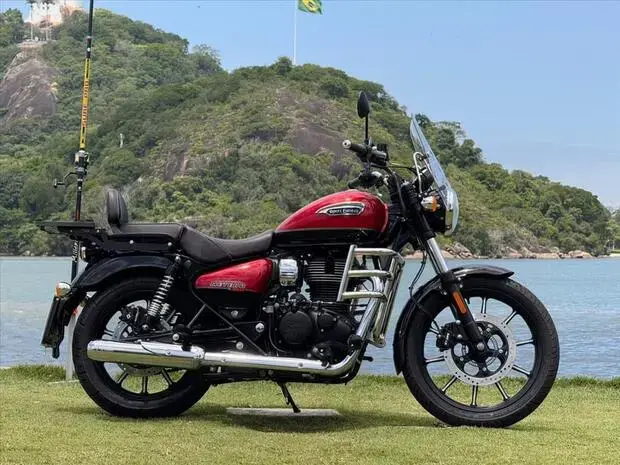 Royal Enfield METEOR 350 SUPERNOVA
