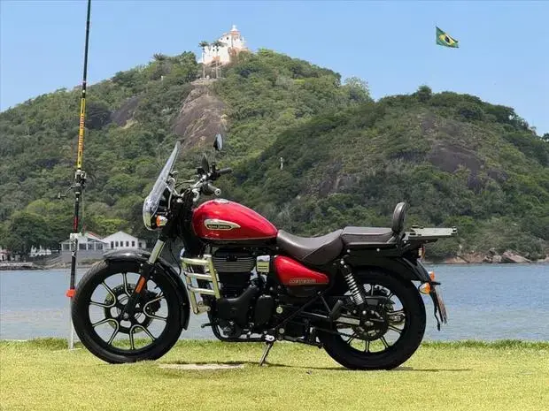 Royal Enfield METEOR 350 SUPERNOVA