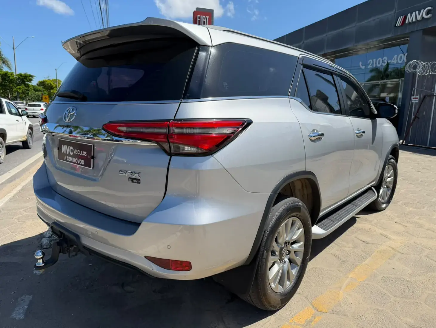galeria Hilux SW4