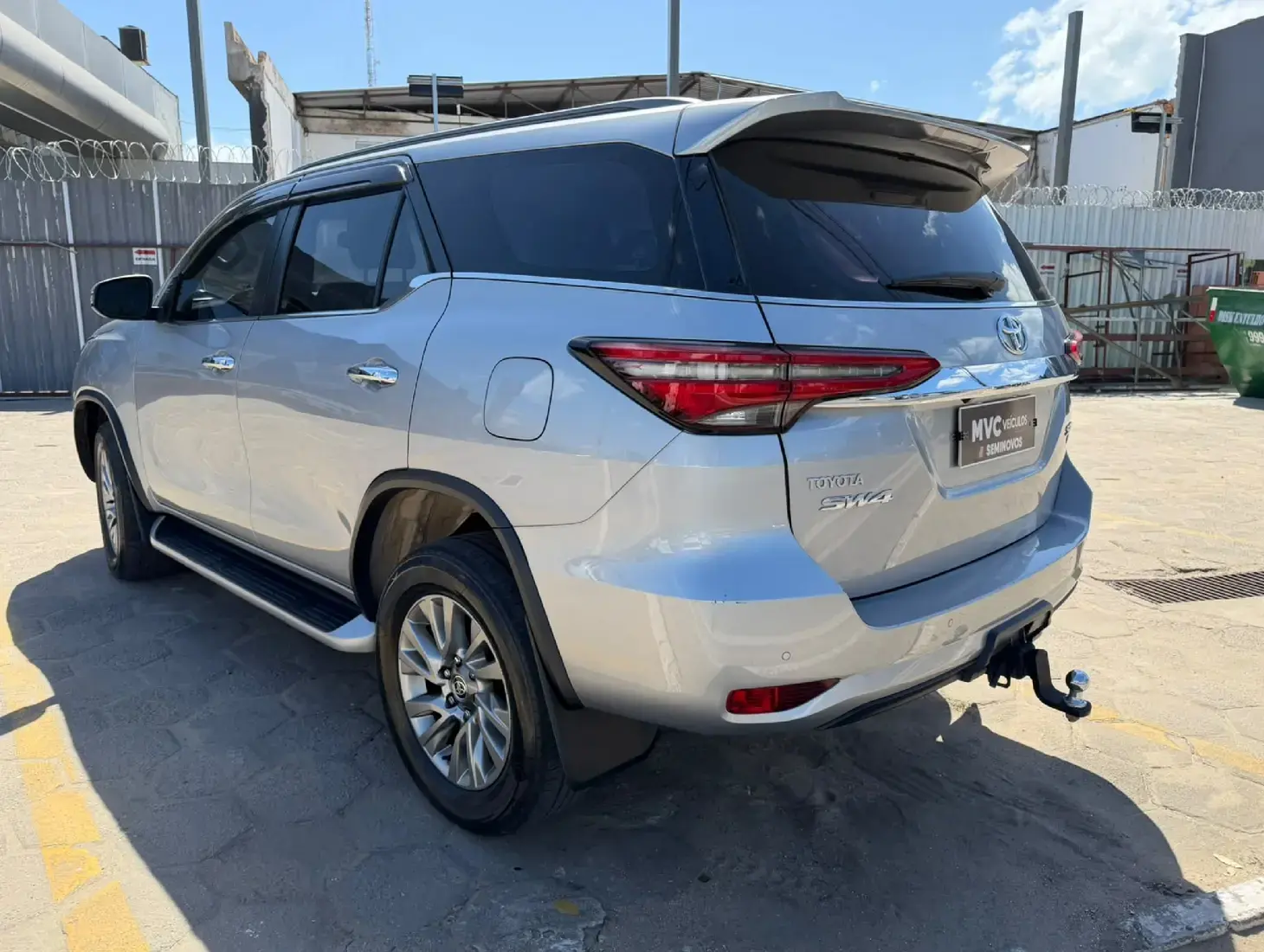 galeria Hilux SW4