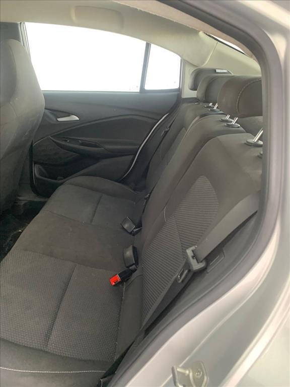 Chevrolet ONIX PLUS