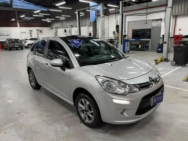 Citroën C3 1.2 PURE TECH FLEX ATTRACTION MANUAL