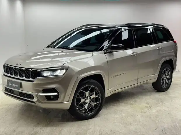 Jeep Commander Overland 2.0 TD380