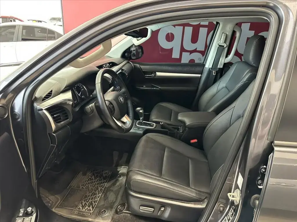 galeria HILUX