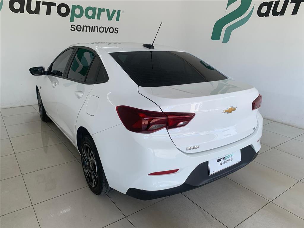 Chevrolet ONIX PLUS