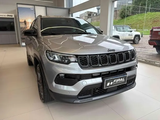 Jeep COMPASS 1.3 T270 TURBO FLEX LONGITUDE AT6
