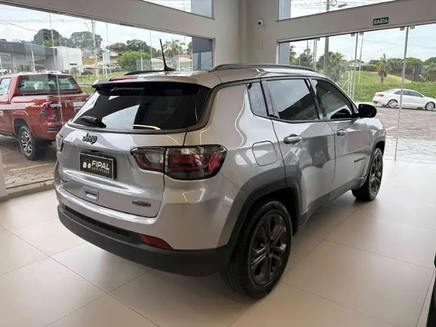 Jeep COMPASS 1.3 T270 TURBO FLEX LONGITUDE AT6