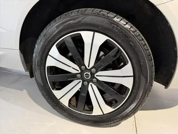 Volvo XC60 2.0 T8 RECHARGE PLUS AWD GEARTRONIC