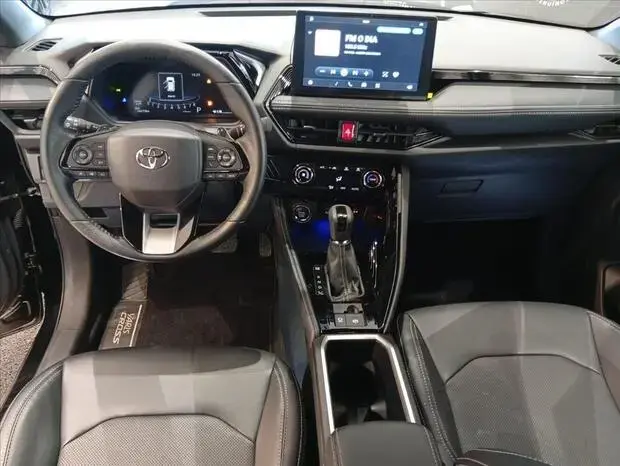 Toyota YARIS CROSS 1.5 VVT-I FLEX XRX CVT
