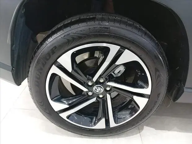 Toyota YARIS CROSS 1.5 VVT-I FLEX XRX CVT