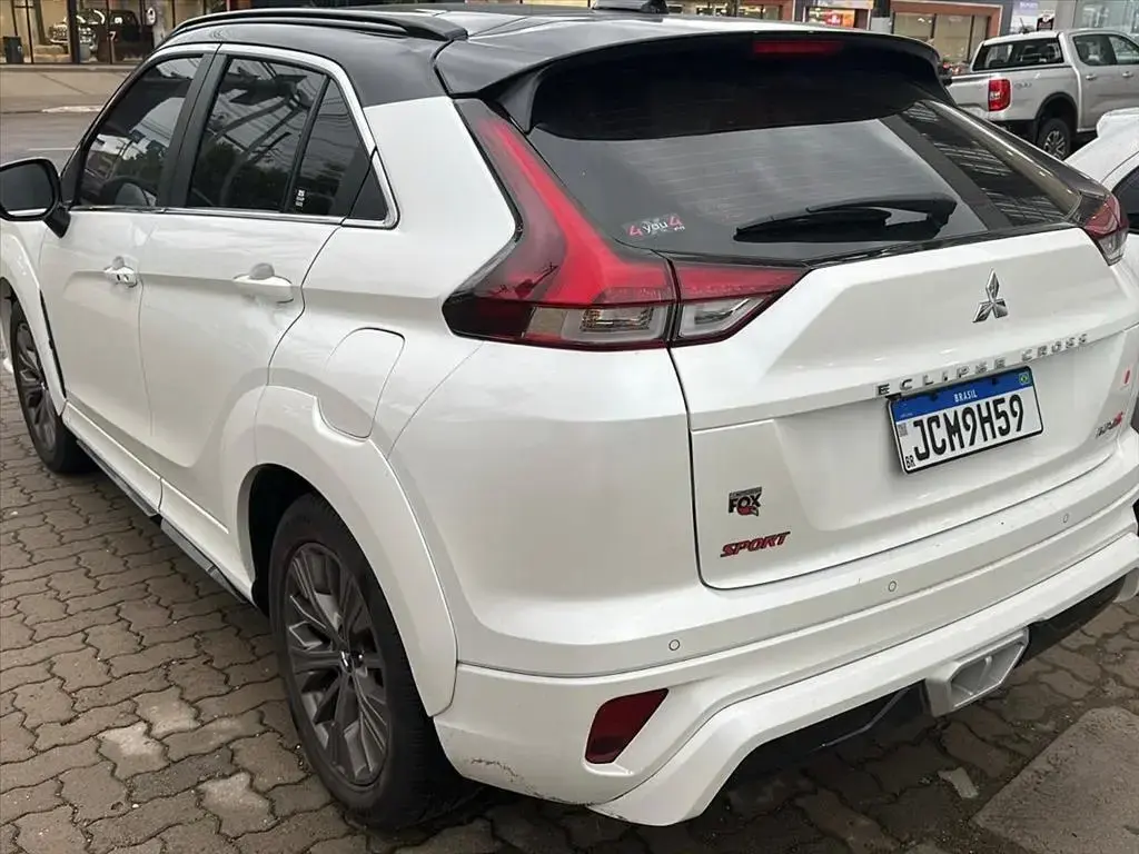 galeria ECLIPSE CROSS