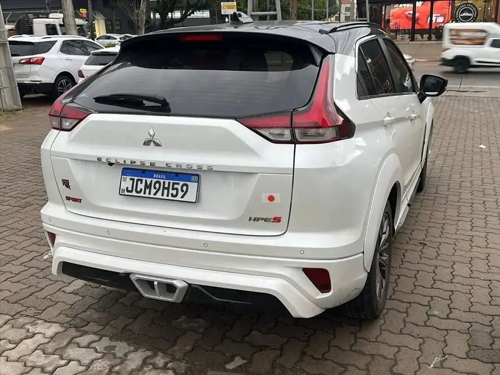 galeria ECLIPSE CROSS