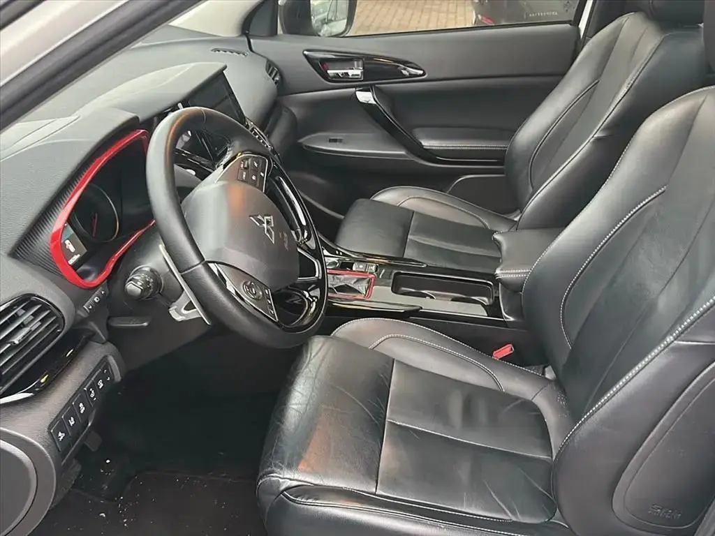 galeria ECLIPSE CROSS