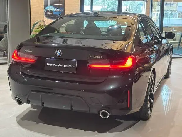 Bmw 320i M Sport 2.0 Turbo (Aut.)